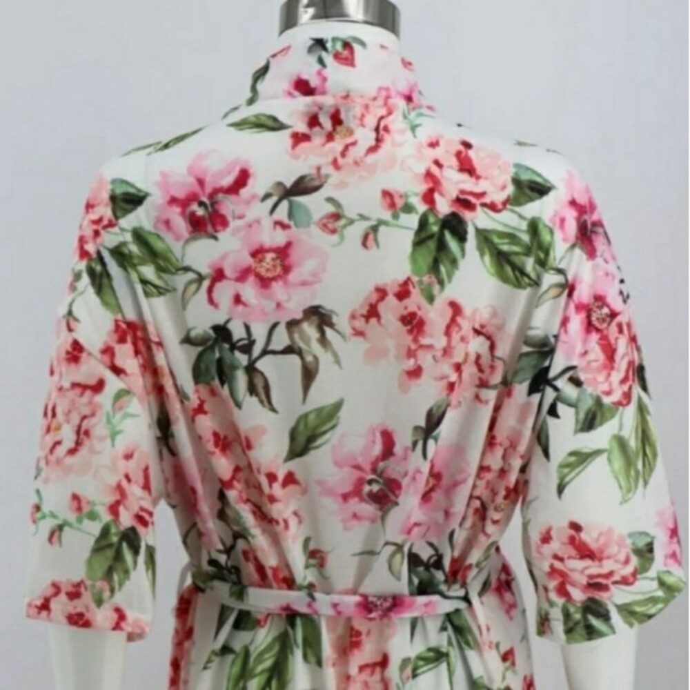 Show me your mumu pink floral Brie kimono wrap with pockets/belt SM - Picture 6 of 13